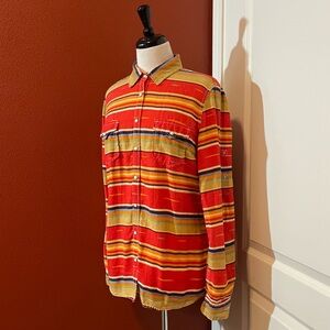 Ryan Michael Women’s Linen Blend Western Lipstick Pearl Snap Long Sleeve Shirt